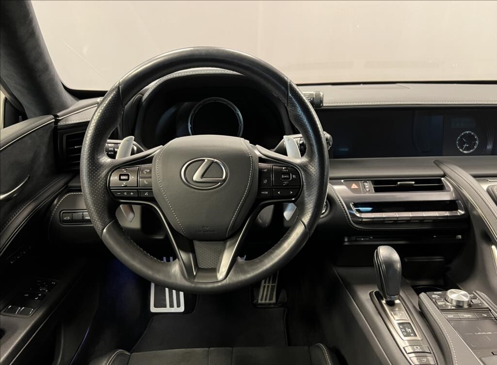 Lexus LC