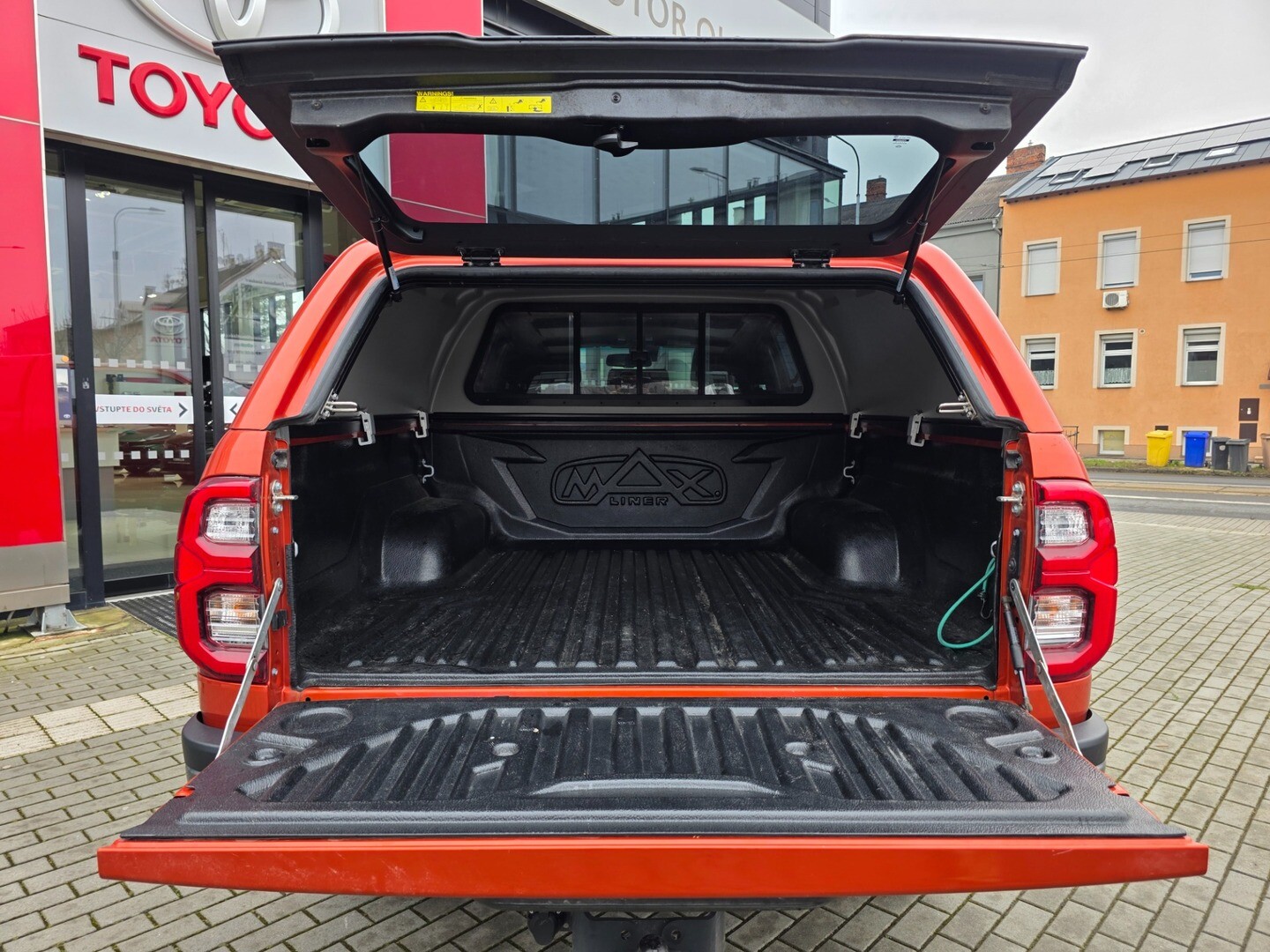 Toyota Hilux