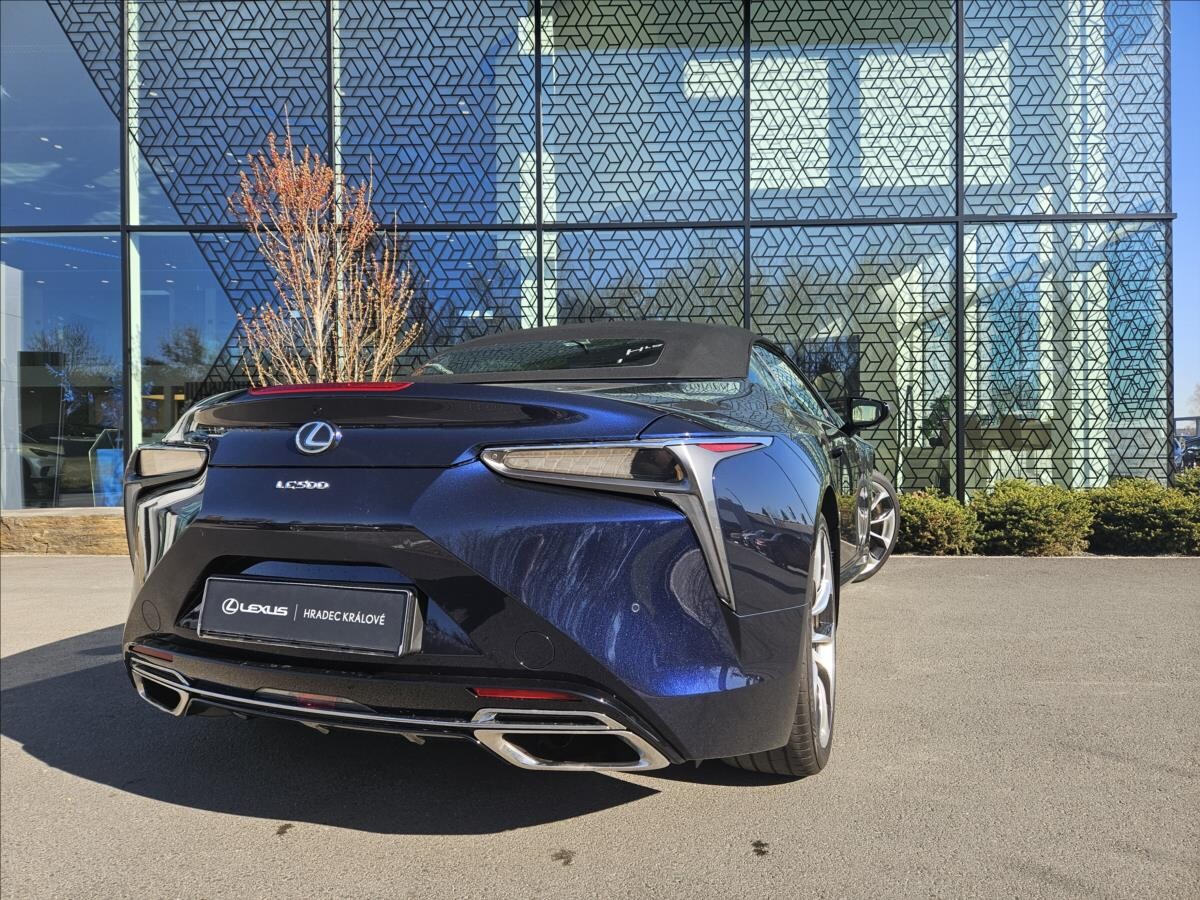 Lexus LC