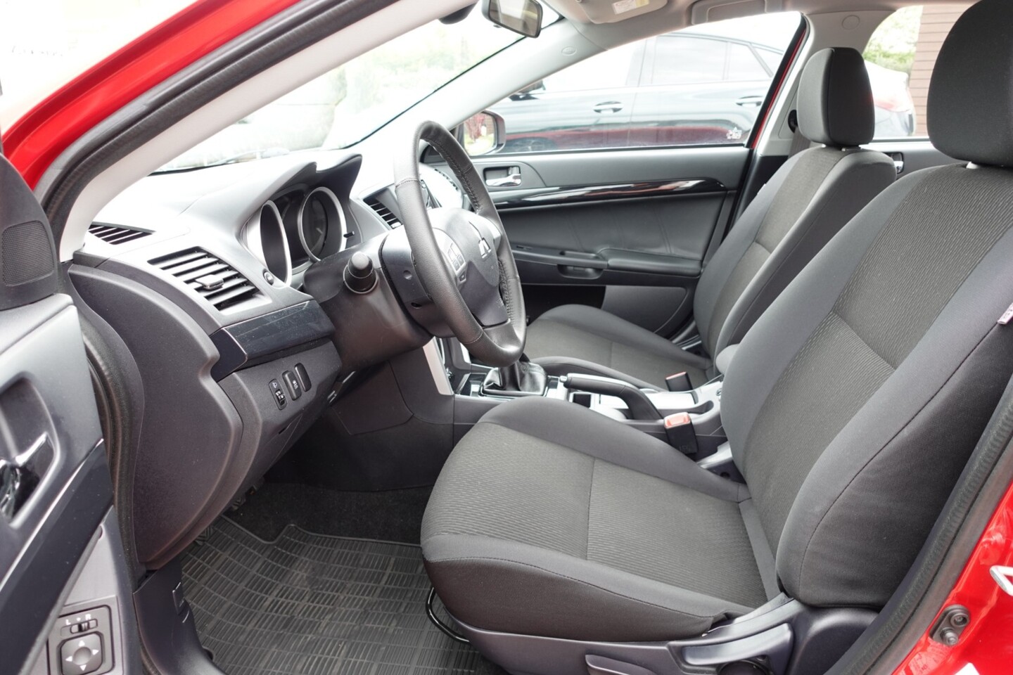 Mitsubishi Lancer