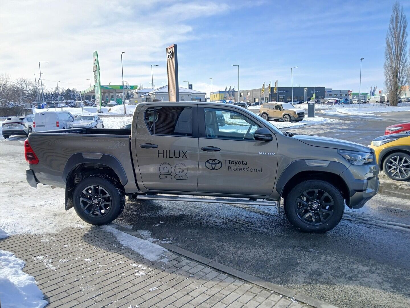 Toyota Hilux