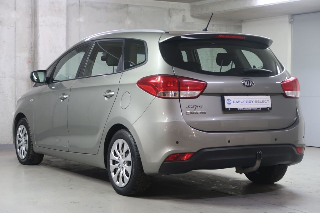 Kia Carens
