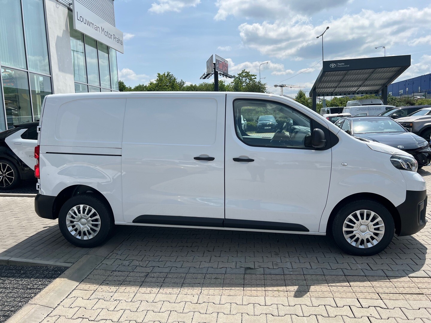 Toyota PROACE