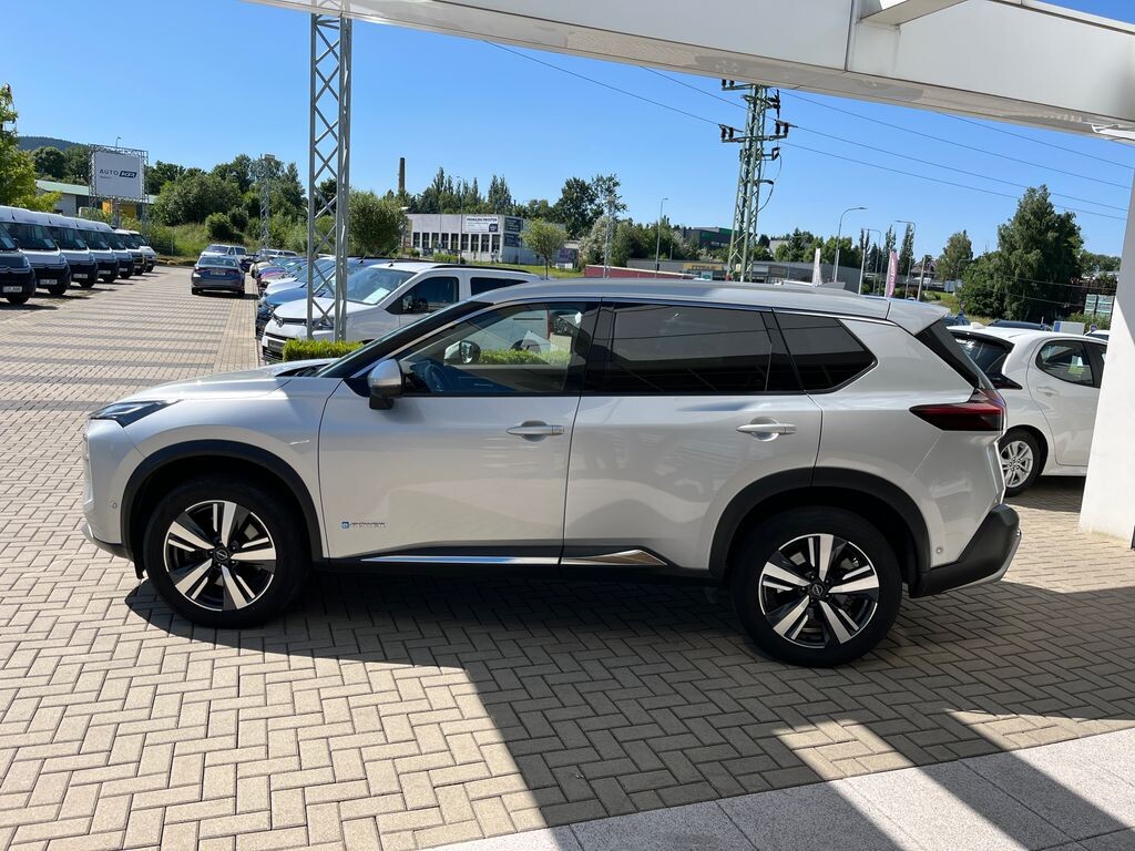 Nissan Další