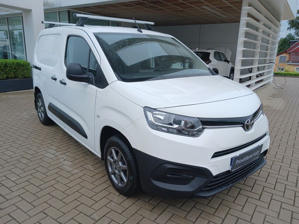 Toyota PROACE