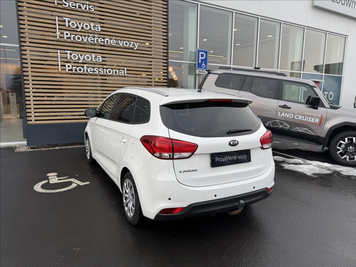 Kia Carens