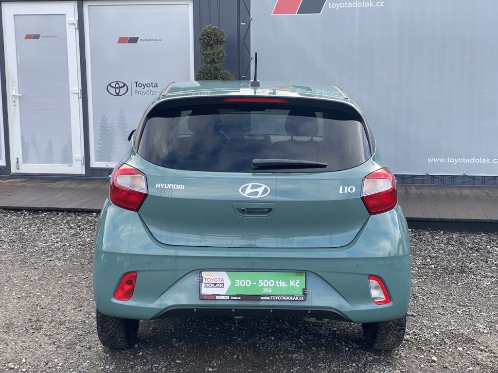 Hyundai i10