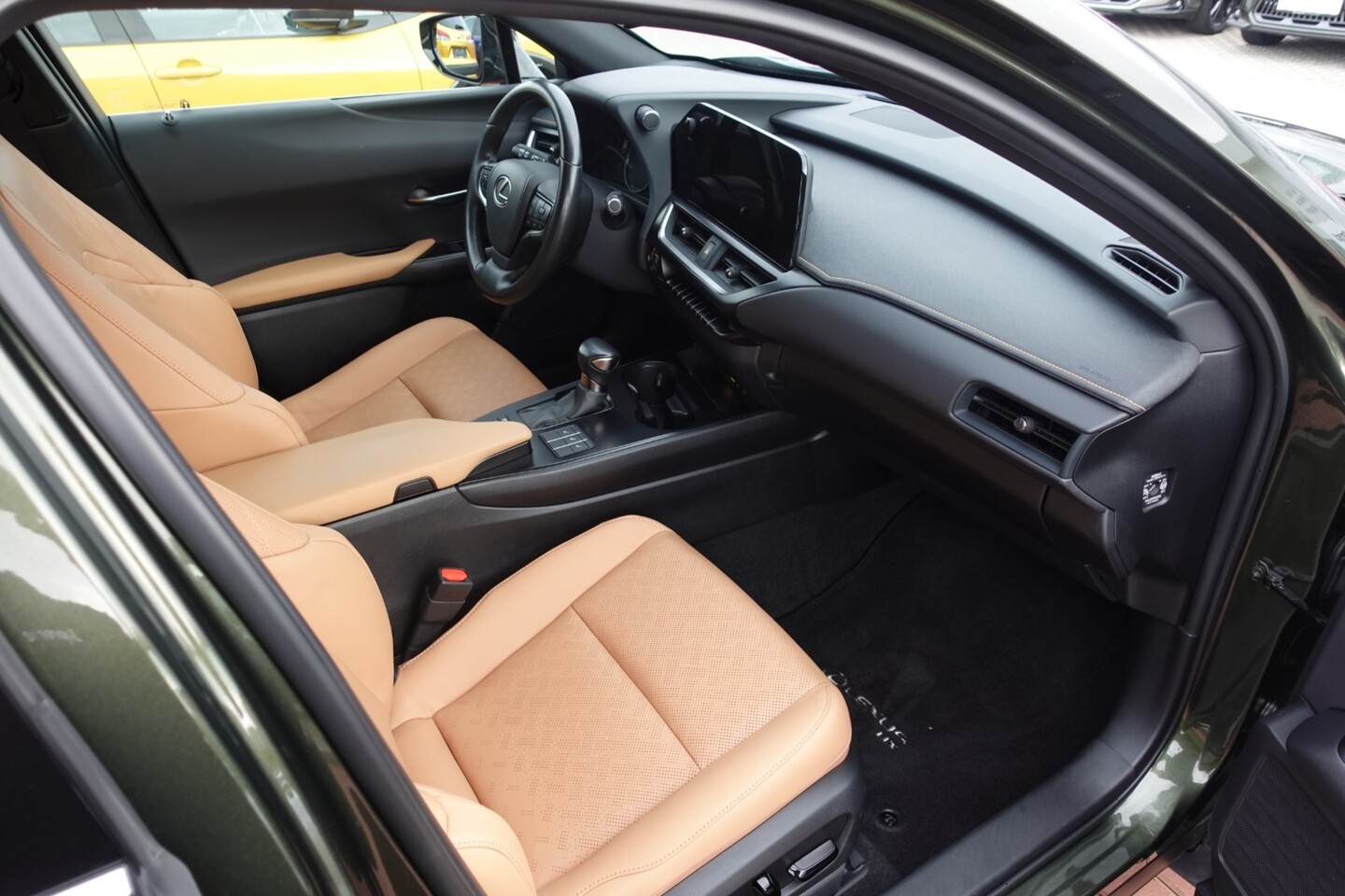 Lexus UX