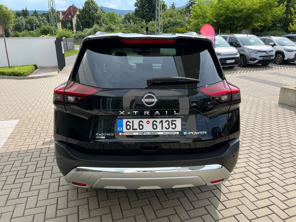 Nissan Další