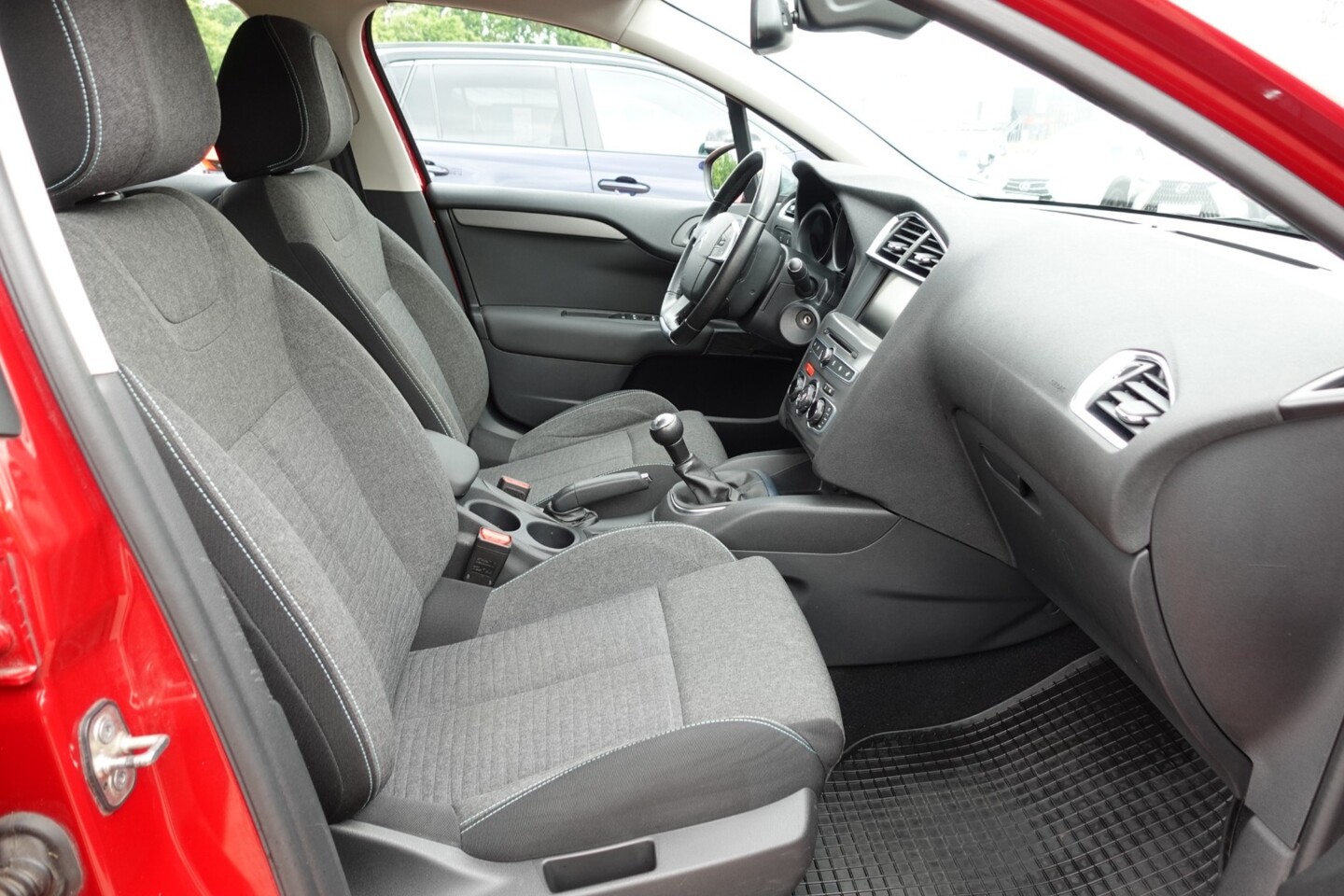 Citroën C4