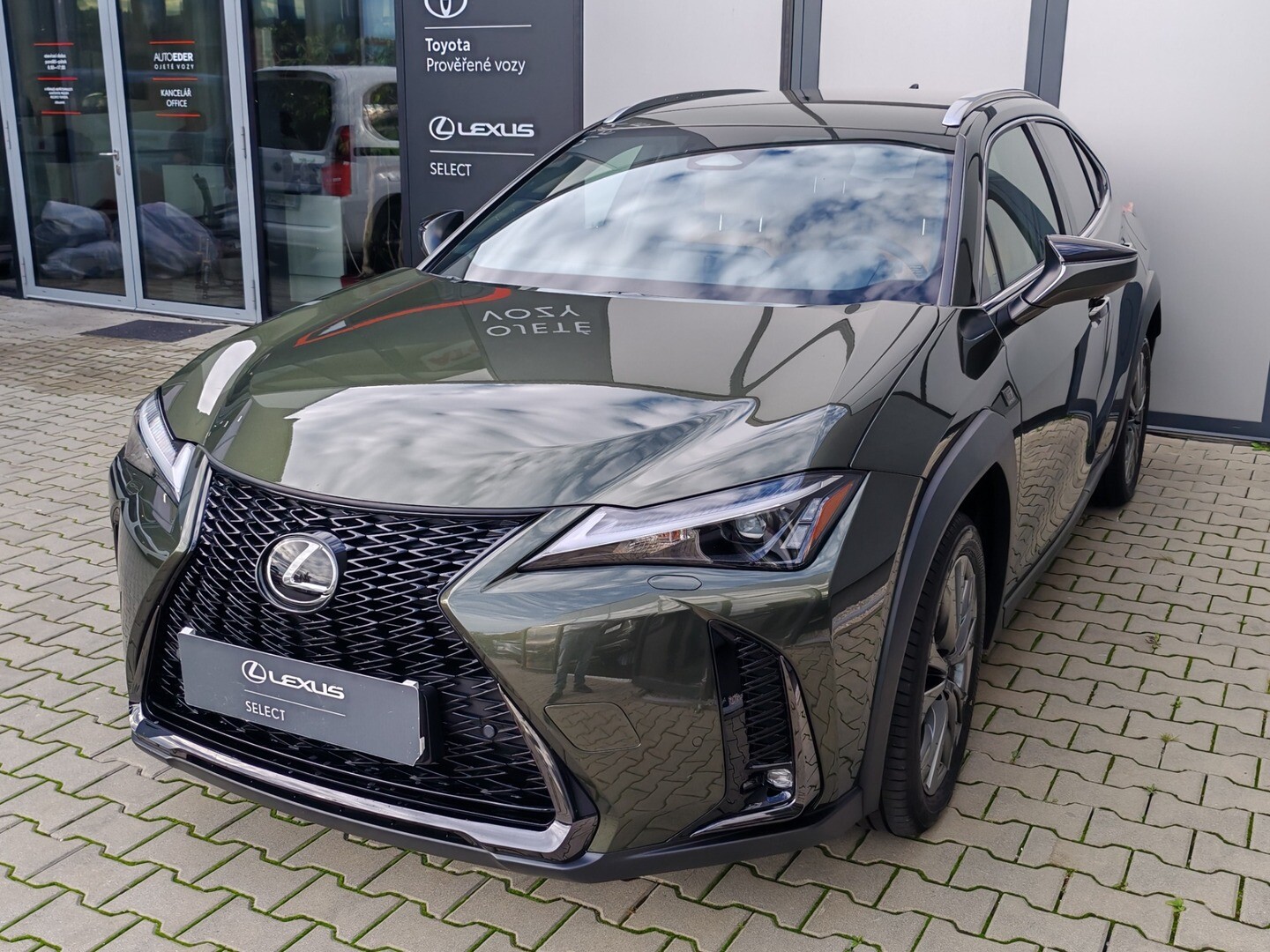 Lexus UX