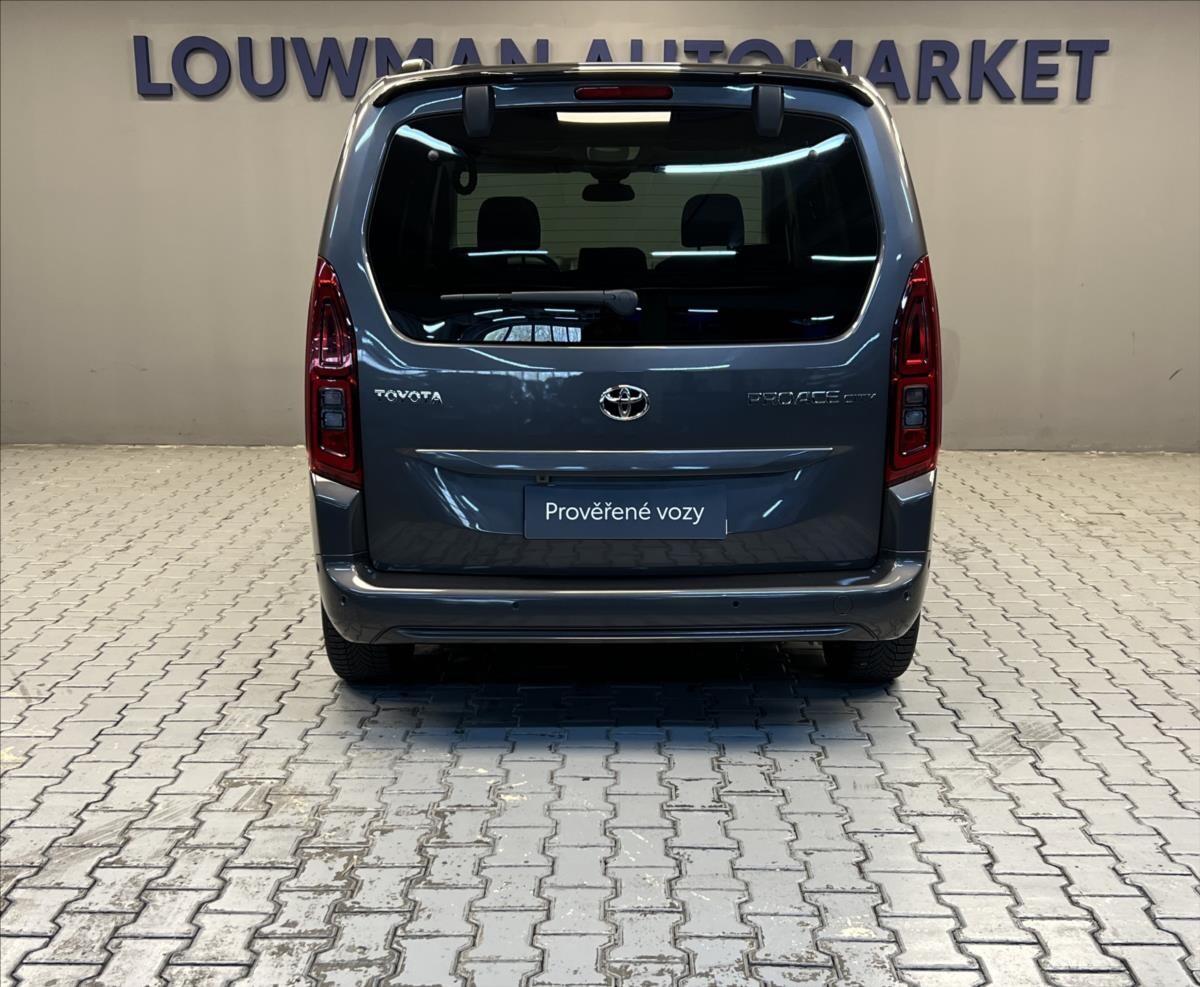 Toyota PROACE CITY VERSO