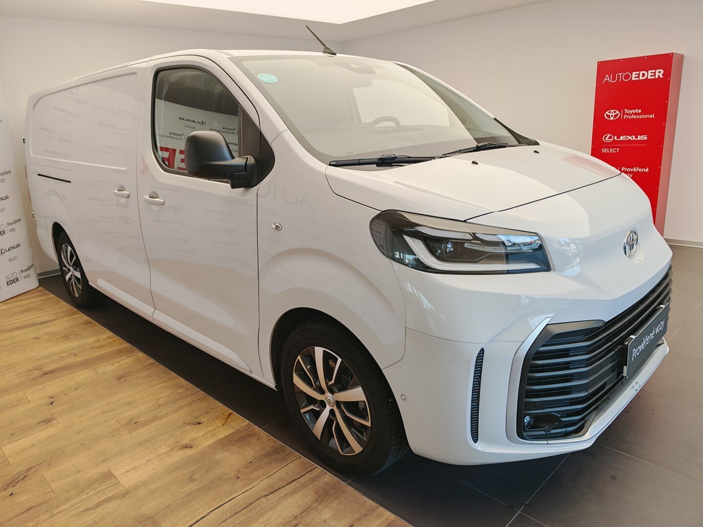 Toyota PROACE