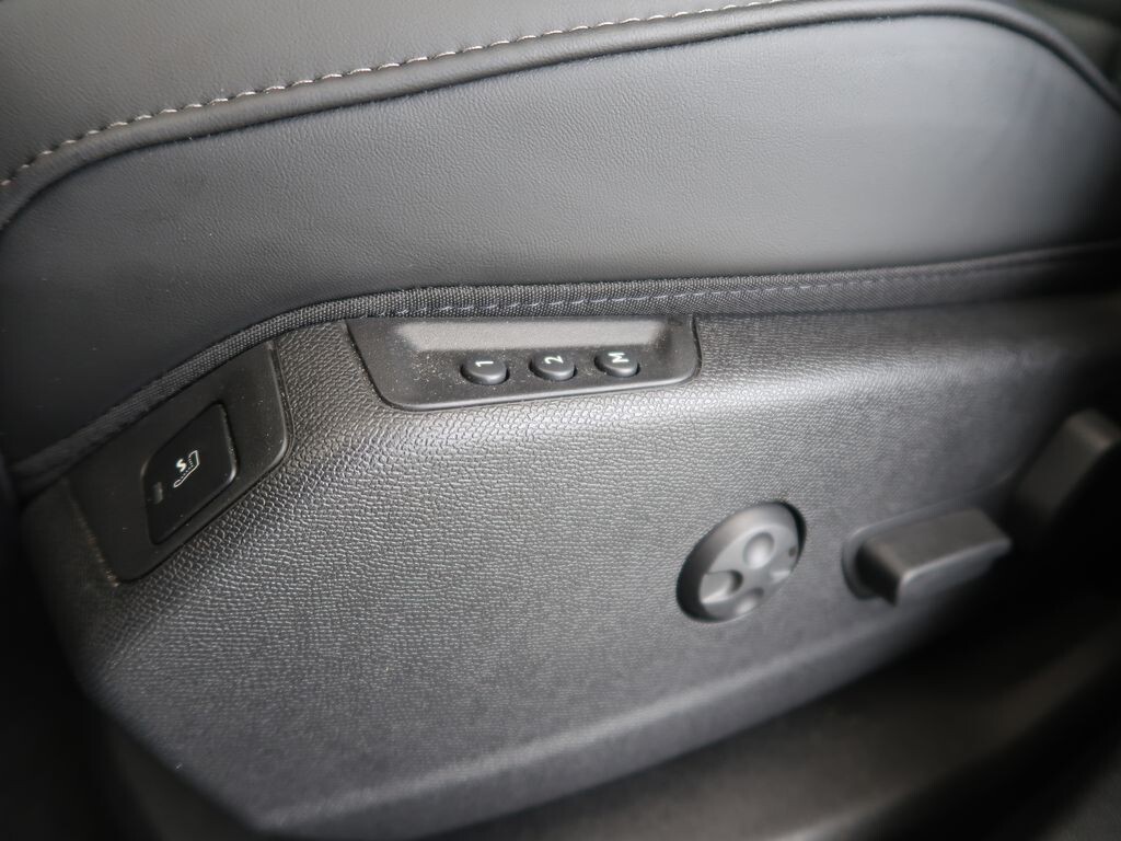 DS Automobiles DS 7 Crossback