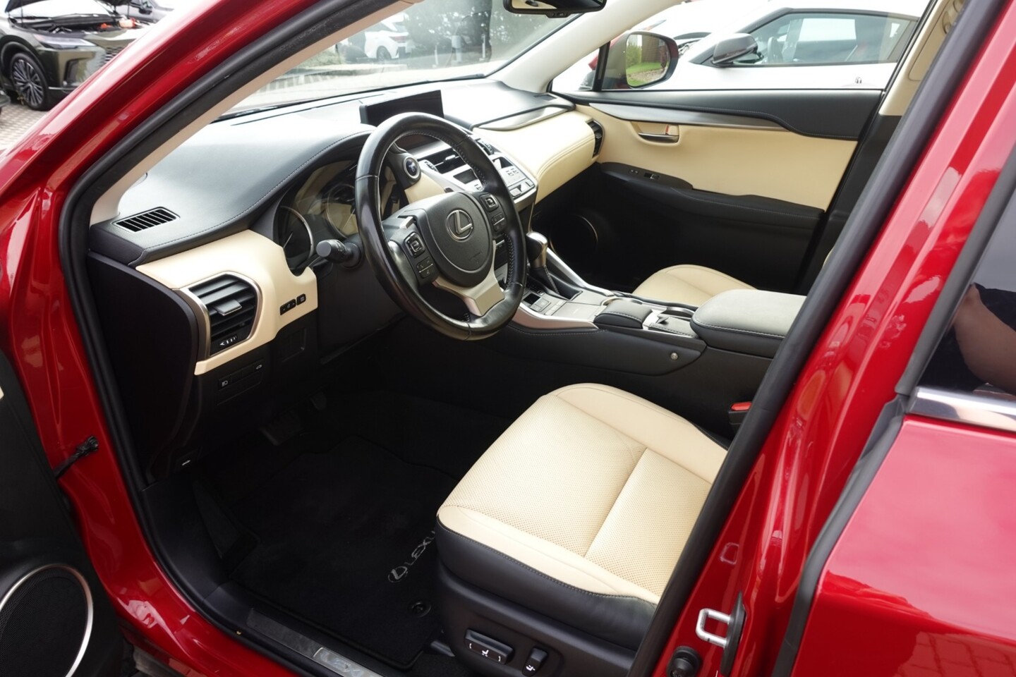 Lexus NX
