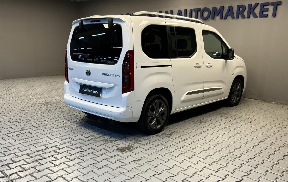 Toyota PROACE CITY VERSO