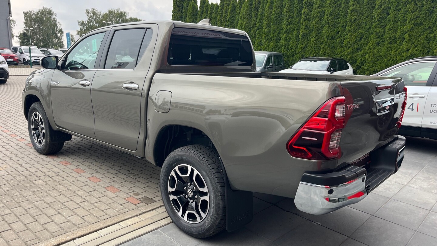 Toyota Hilux