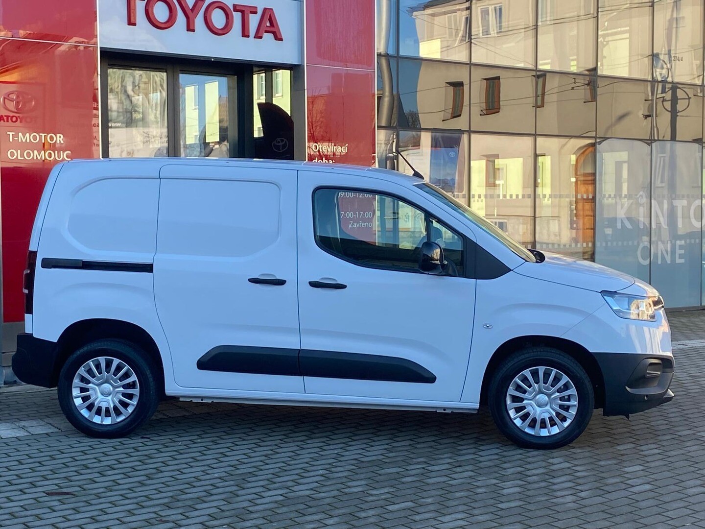 Toyota PROACE
