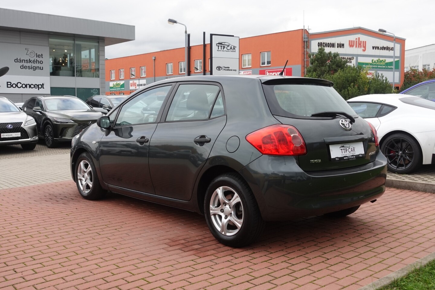 Toyota Auris