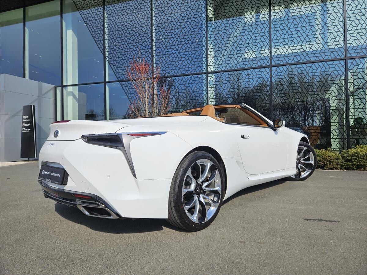 Lexus LC