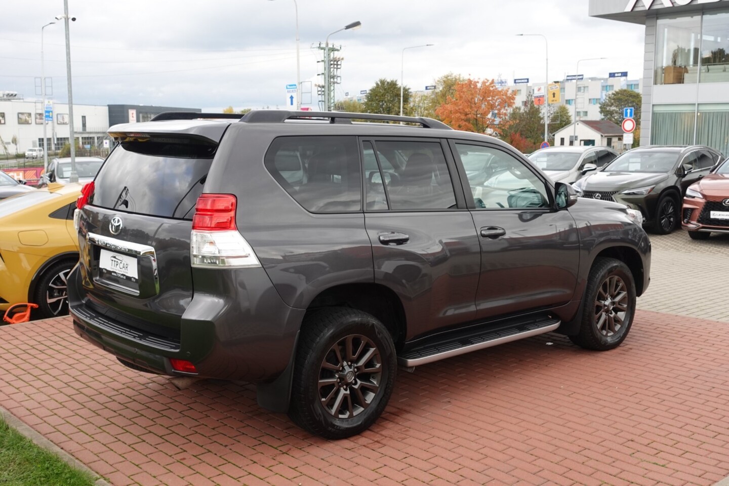Toyota Land Cruiser
