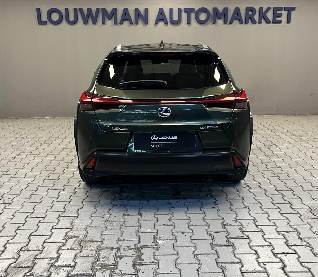 Lexus UX