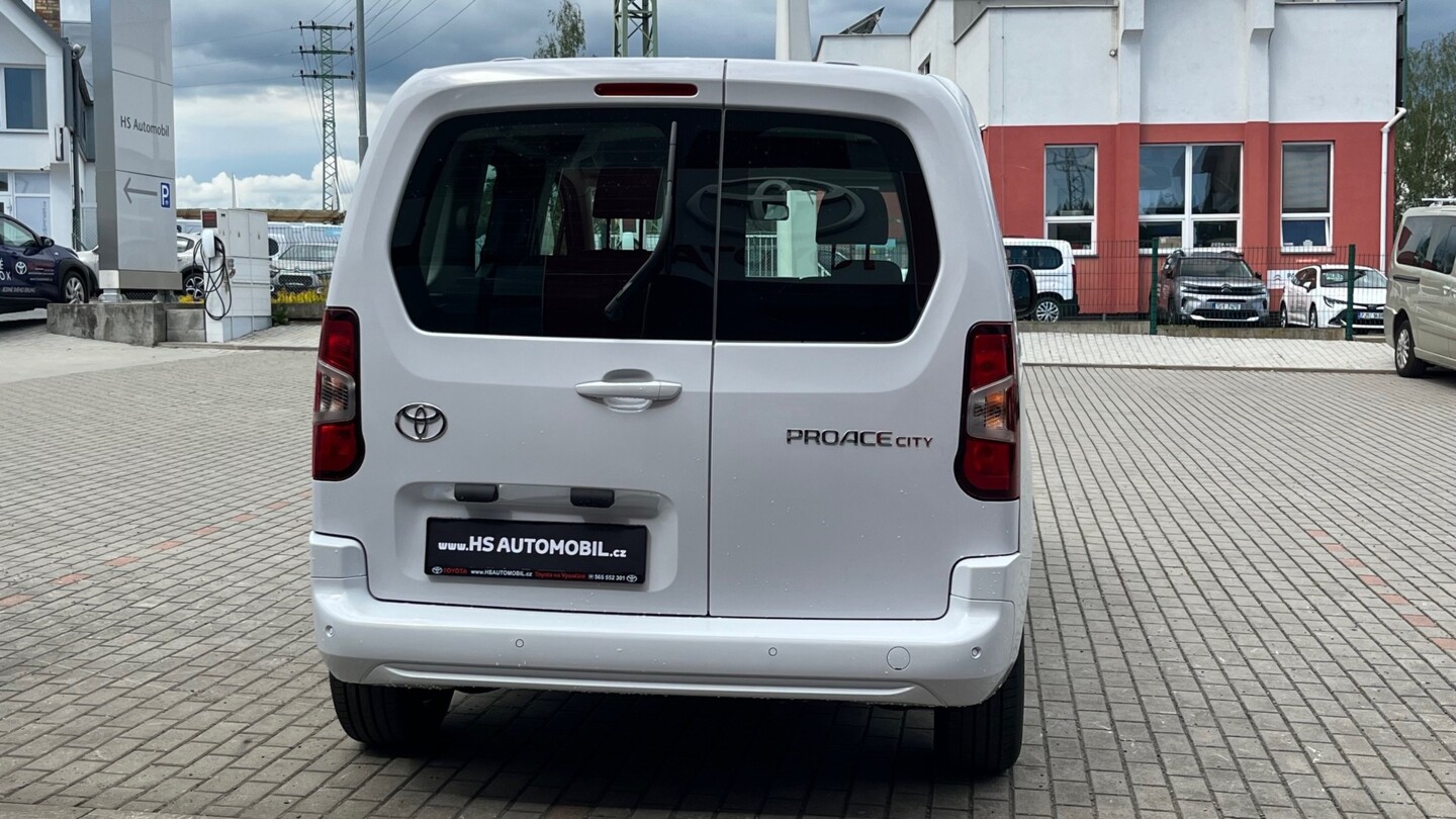 Toyota PROACE CITY VERSO