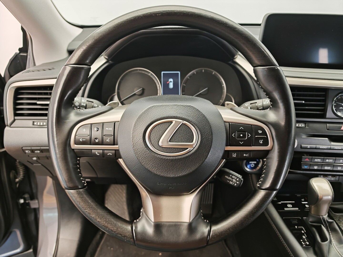 Lexus Další