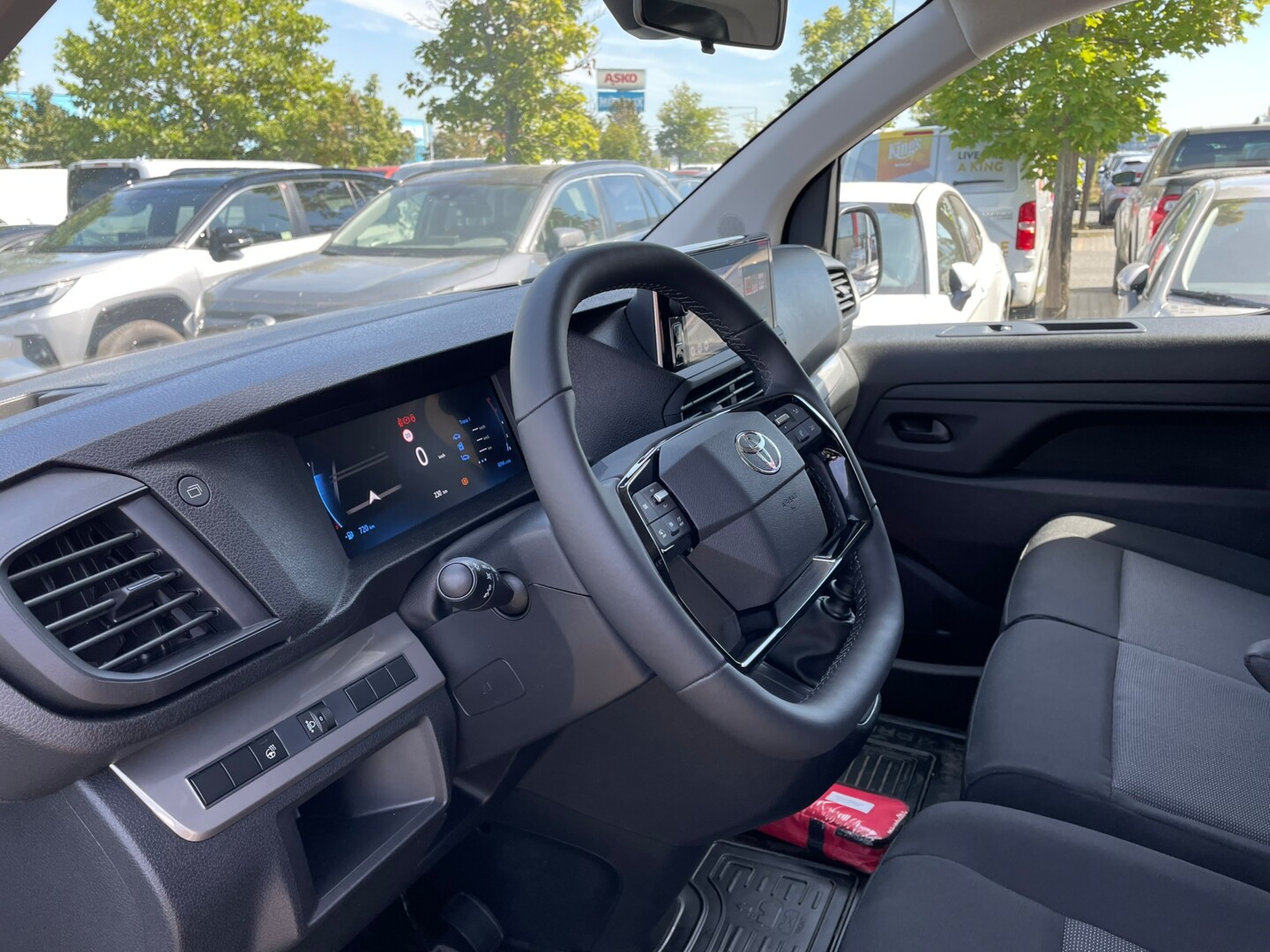 Toyota PROACE