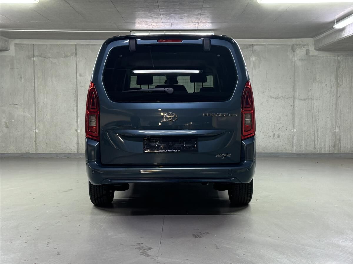 Toyota PROACE CITY