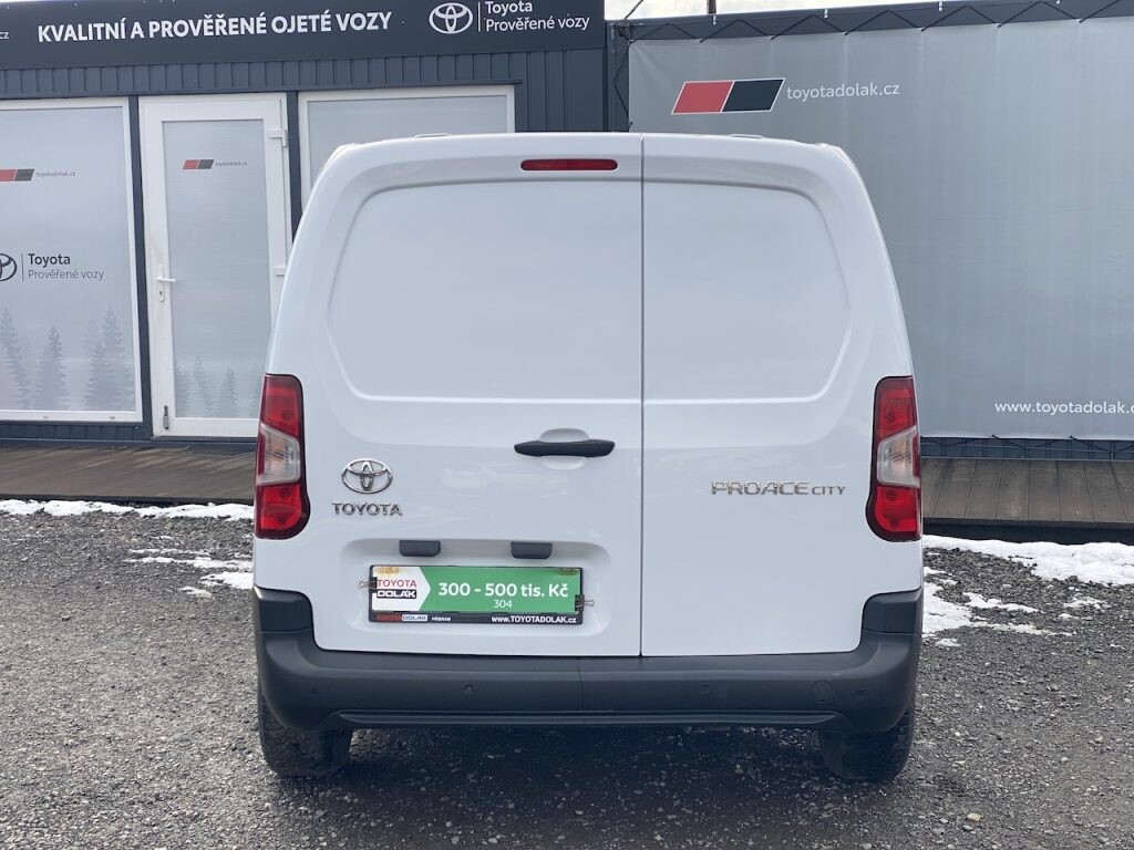 Toyota PROACE
