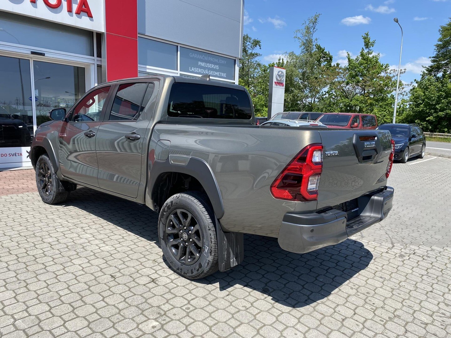 Toyota Hilux