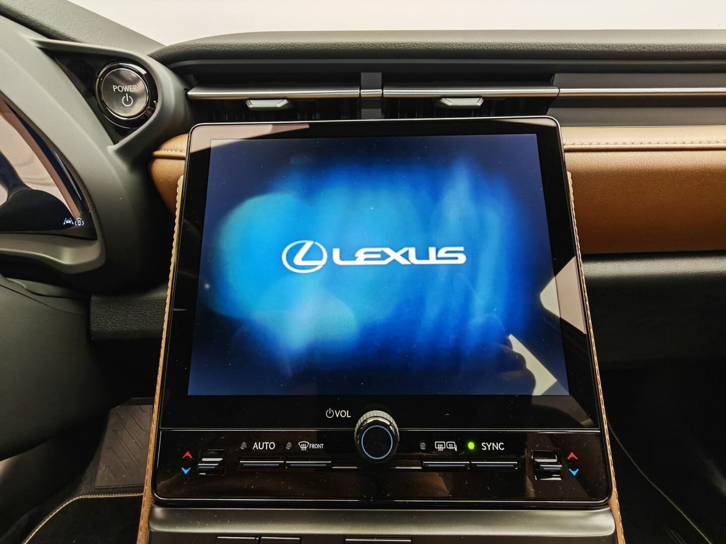 Lexus LBX