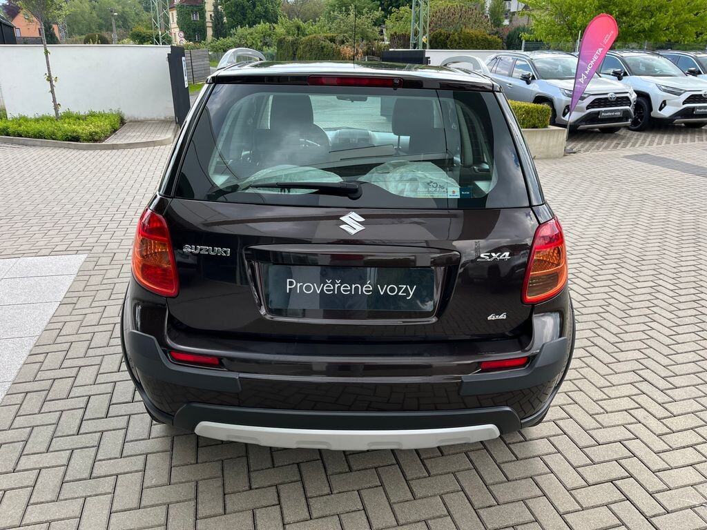 Suzuki SX4