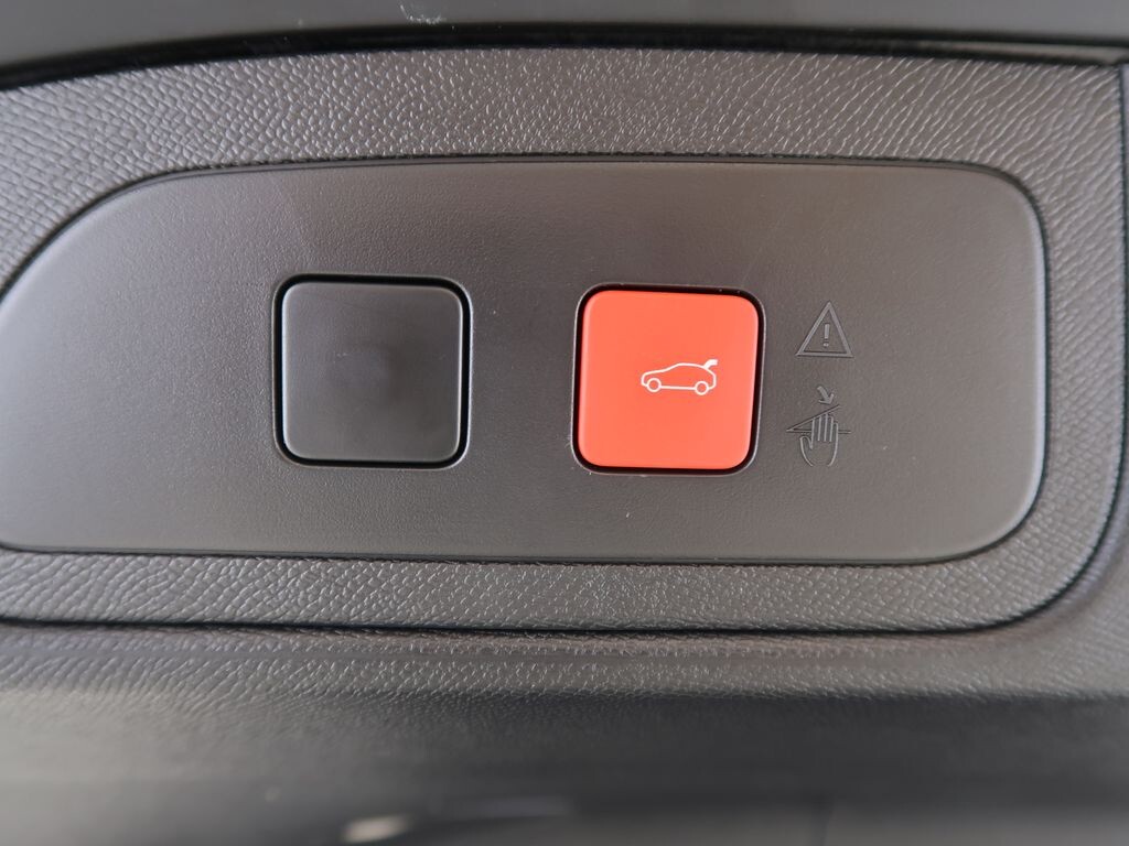 DS Automobiles DS 7 Crossback