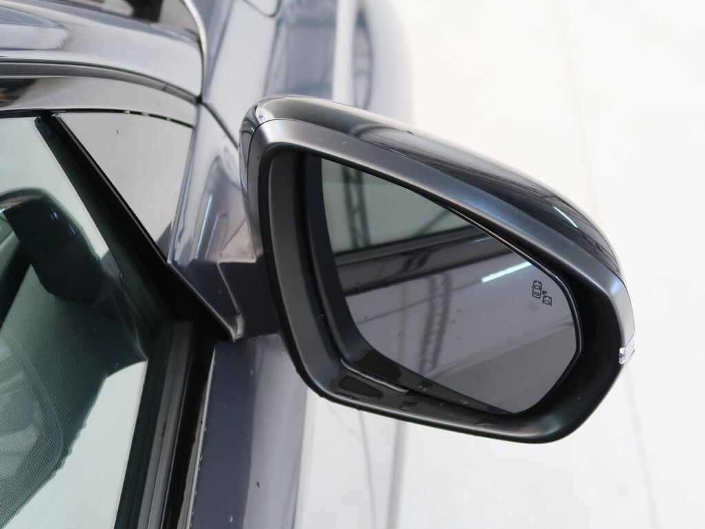 DS Automobiles DS 7 Crossback