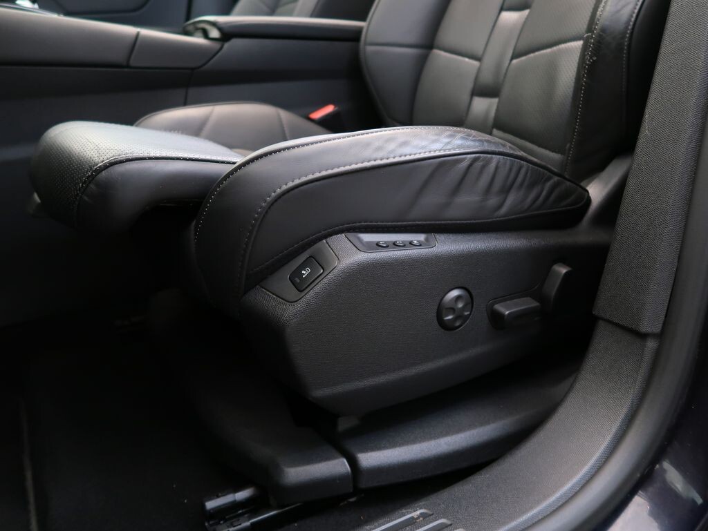 DS Automobiles DS 7 Crossback