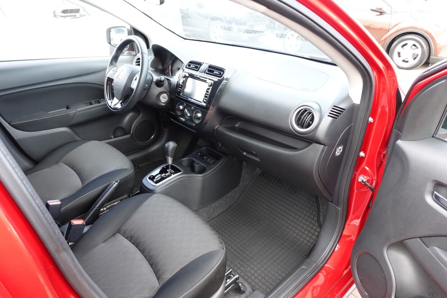 Mitsubishi Space Star