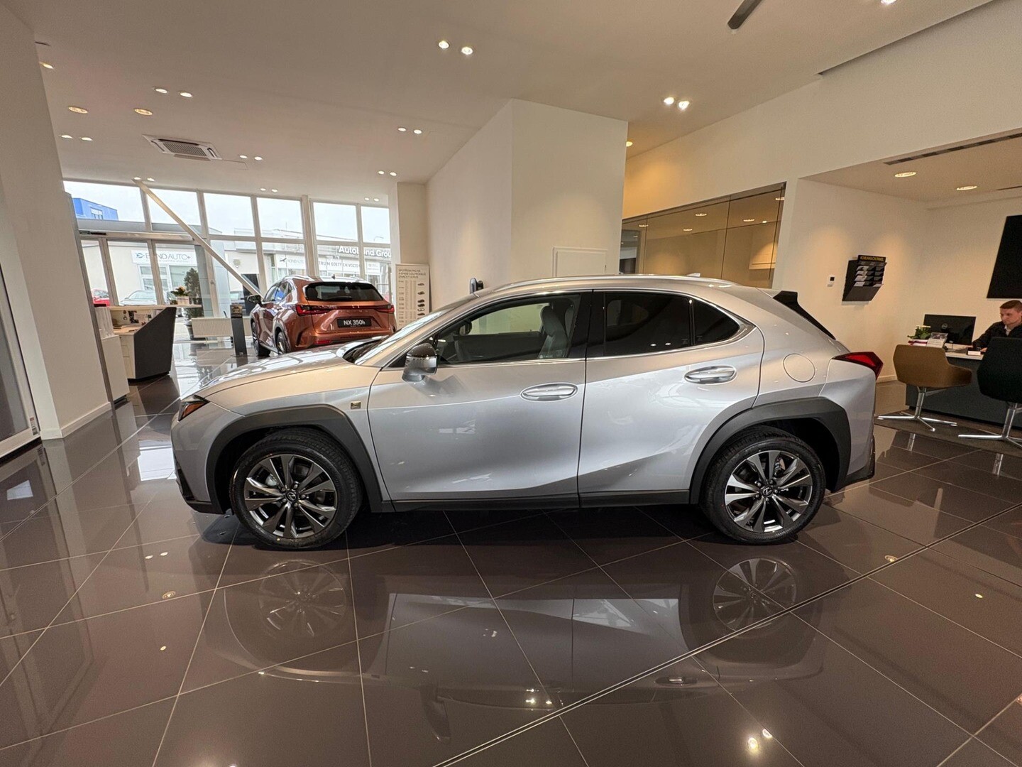 Lexus UX