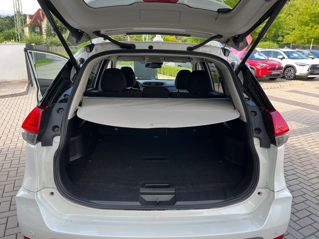 Nissan Další