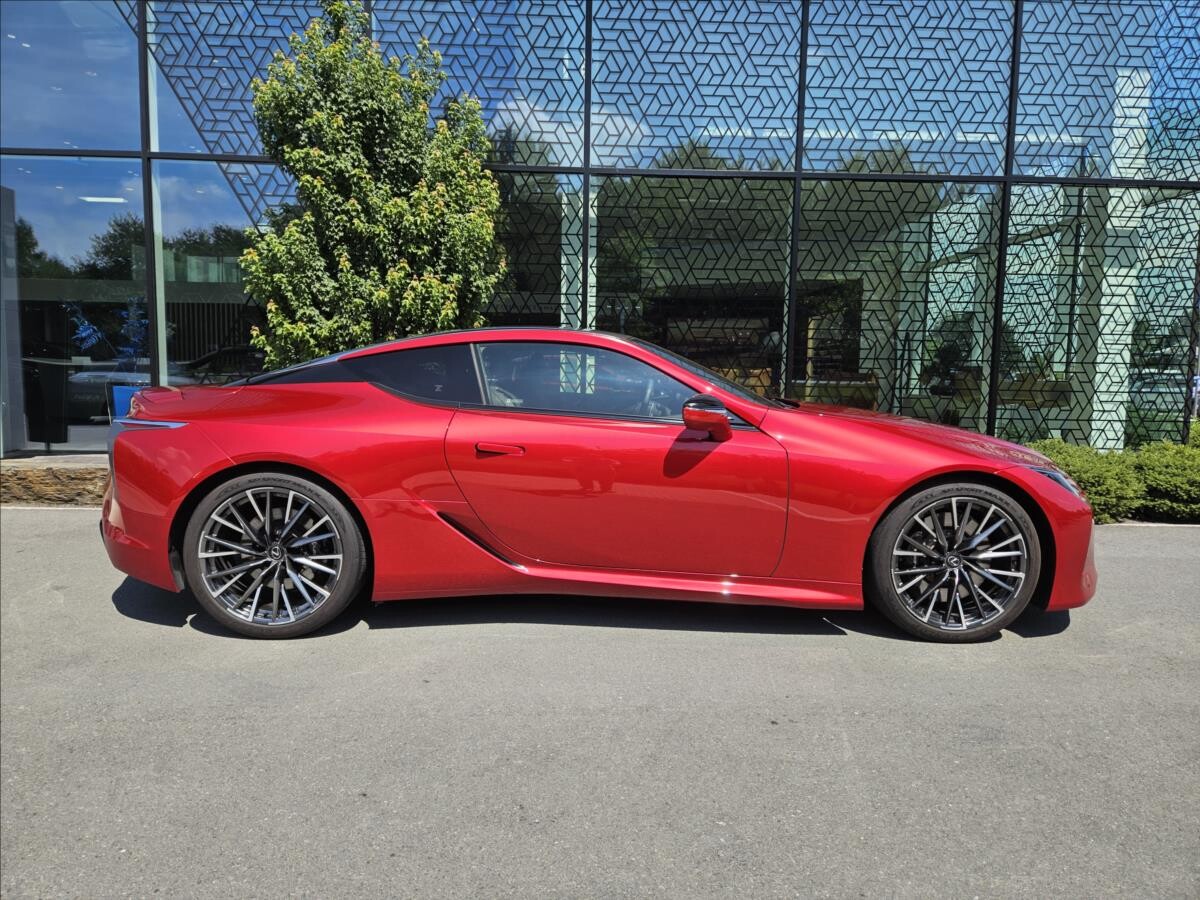 Lexus LC