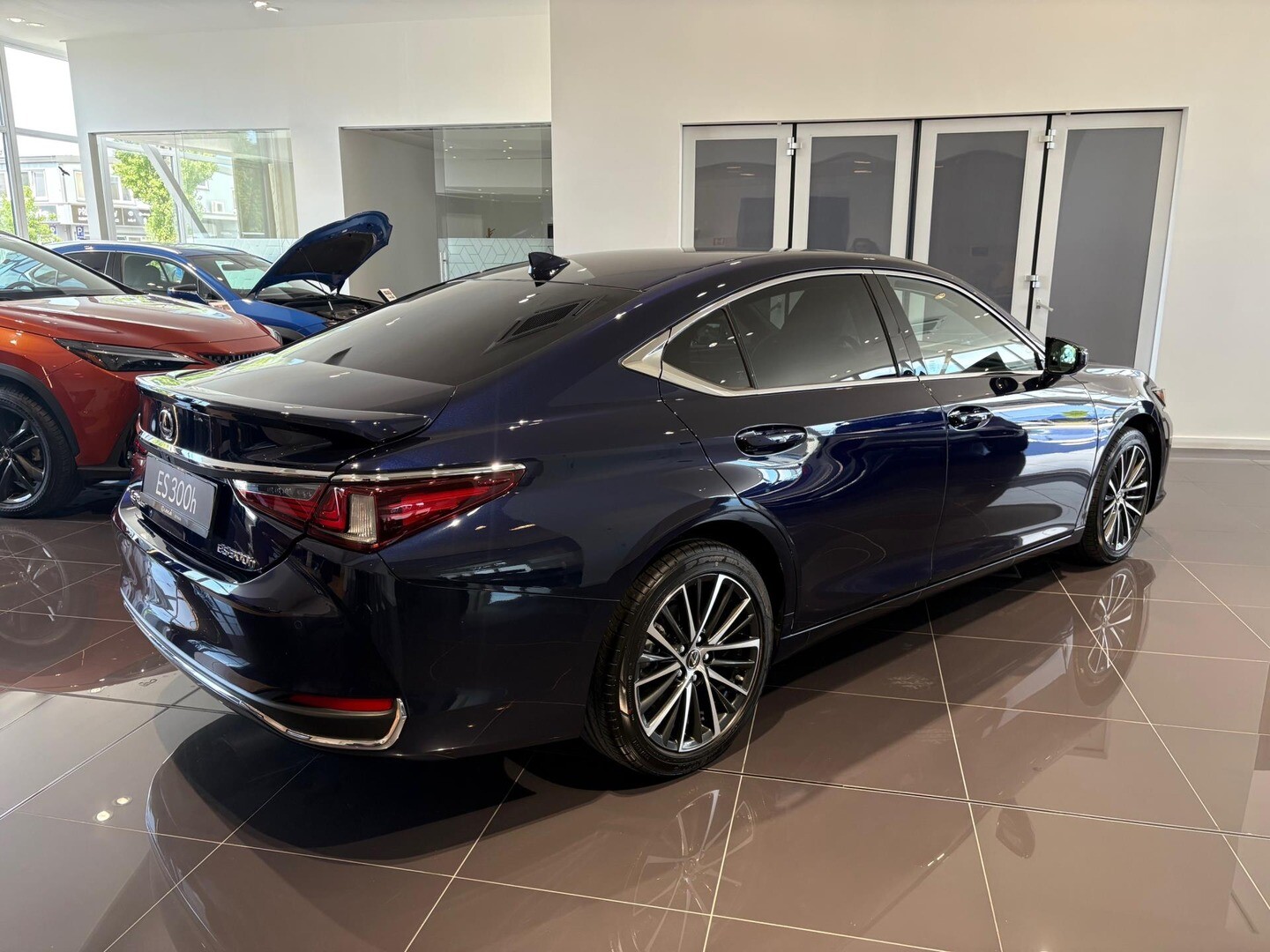 Lexus ES
