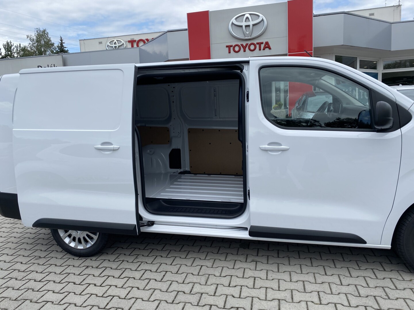 Toyota PROACE