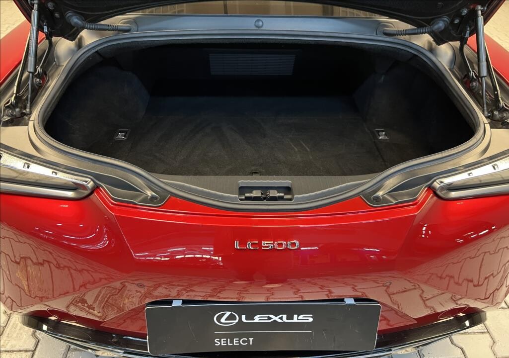 Lexus LC