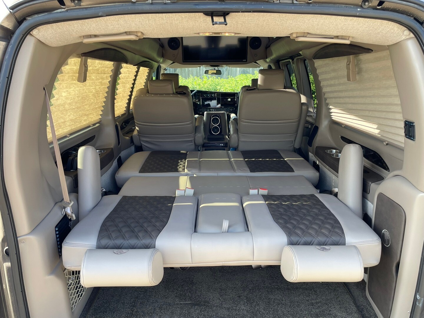 GMC Savana