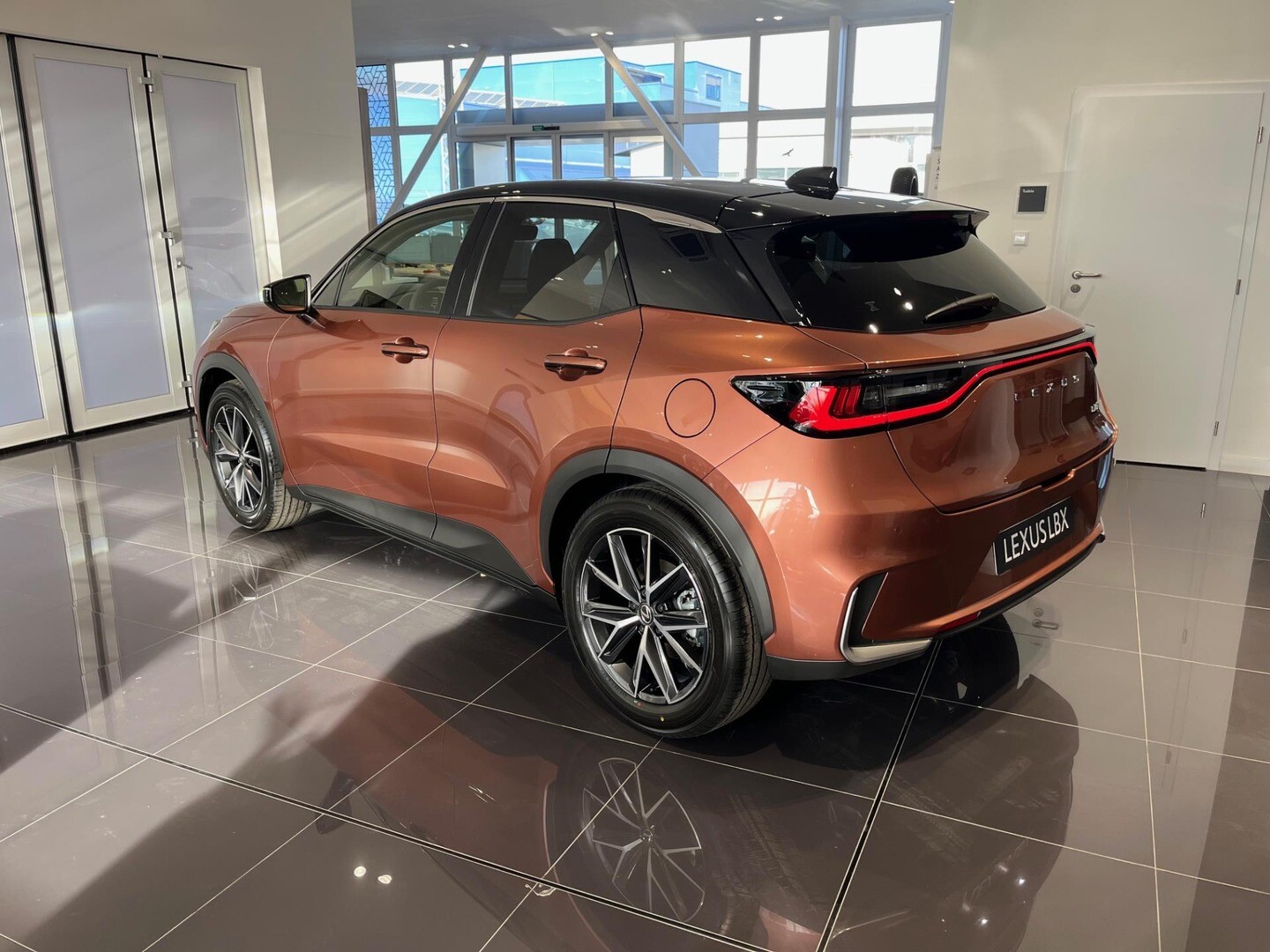 Lexus LBX