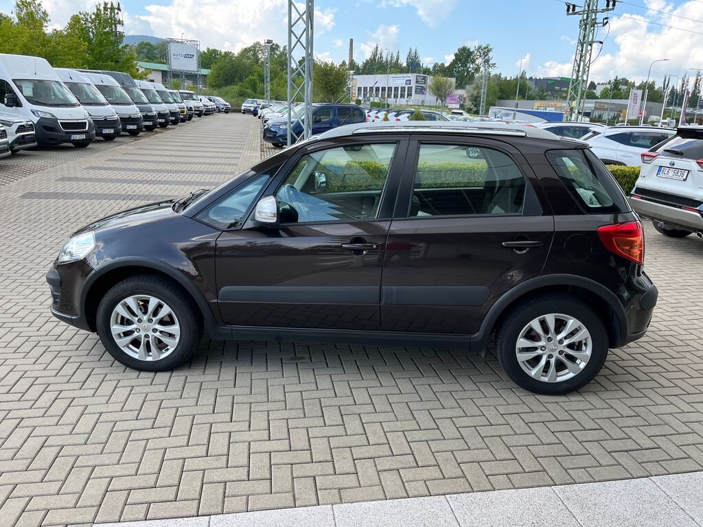 Suzuki SX4