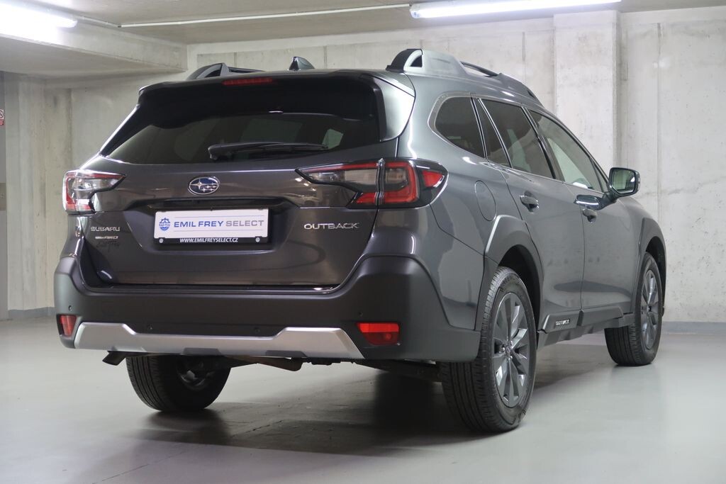 Subaru OUTBACK