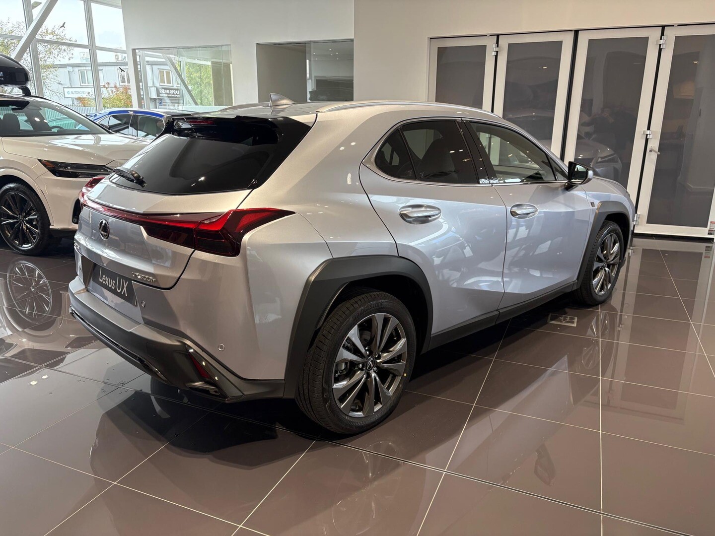 Lexus UX
