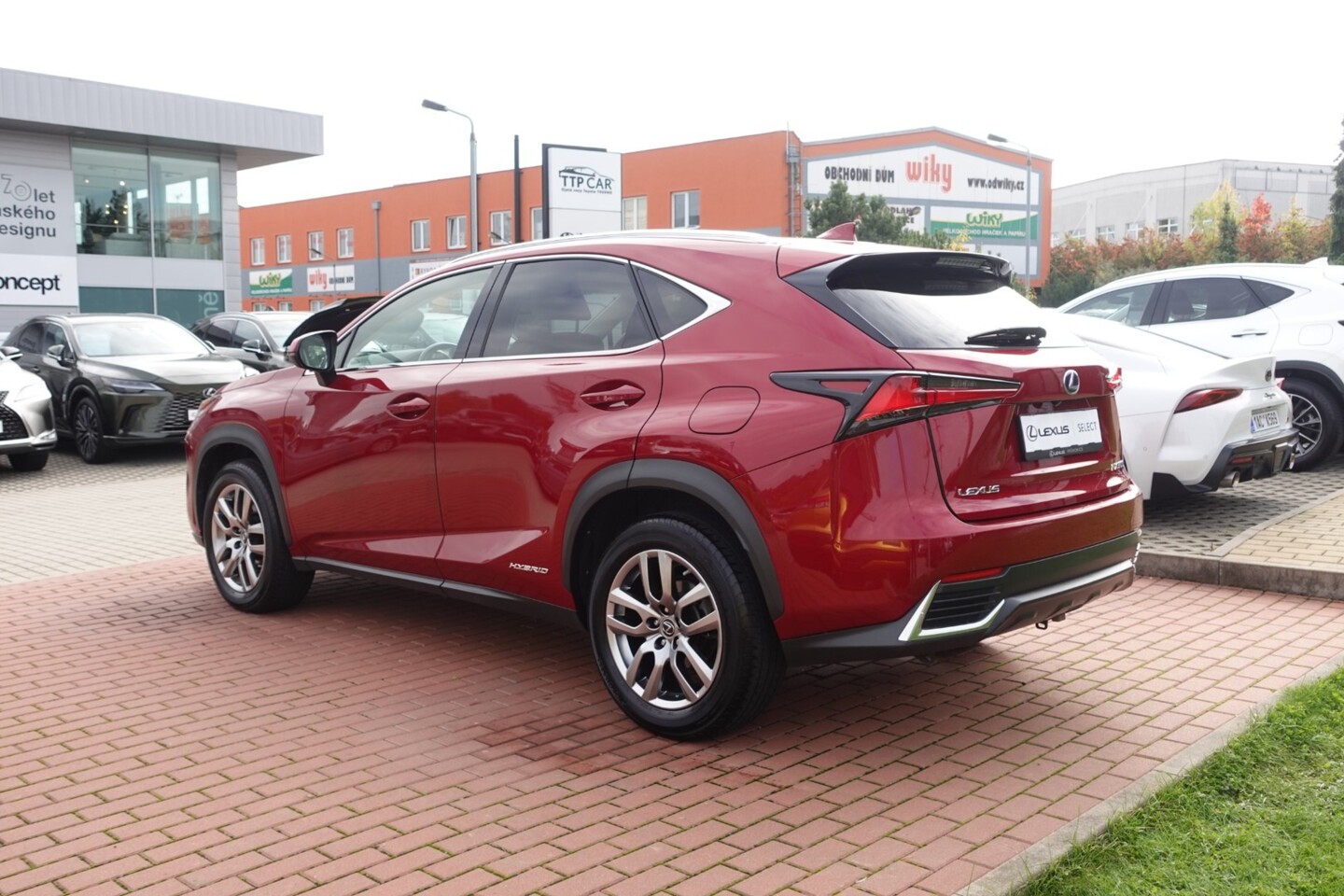 Lexus NX